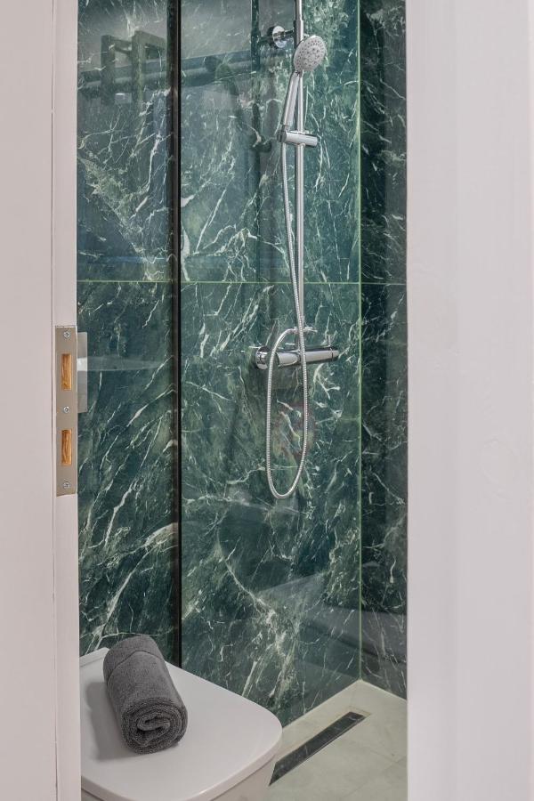 Luxury Studio Apartment Next To The Acropolis Афины Экстерьер фото
